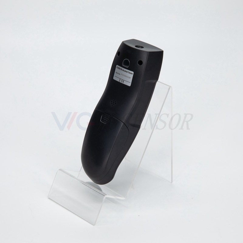 Poland OEM/ODM Fuel Cell Breathalyzer Liquor Content Detector Portable Alcohol Percentage Tester(8070)